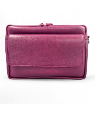Borsa in pelle stile audace: spaziosa, versatile, funzionale.
