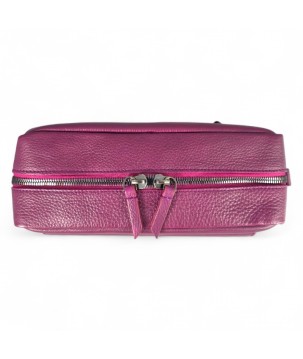 Borsa in pelle stile audace: spaziosa, versatile, funzionale.