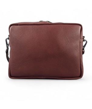 Borsa in pelle stile audace: spaziosa, versatile, funzionale.
