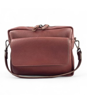 Borsa in pelle stile audace: spaziosa, versatile, funzionale.