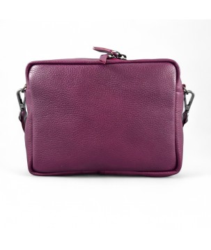 Borsa in pelle stile audace: spaziosa, versatile, funzionale.
