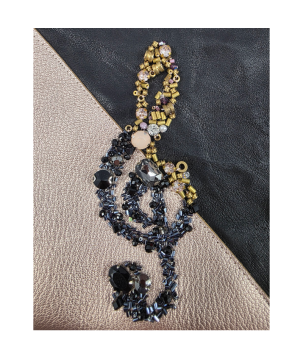 POCHETTE IN PELLE, CON CHIAVE DI VIOLINO RICAMATA, SWAROVSKI