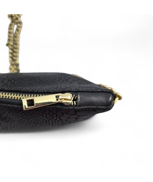 POCHETTE IN PELLE, CON NOTA MUSICALE RICAMATA, CON PIETRE