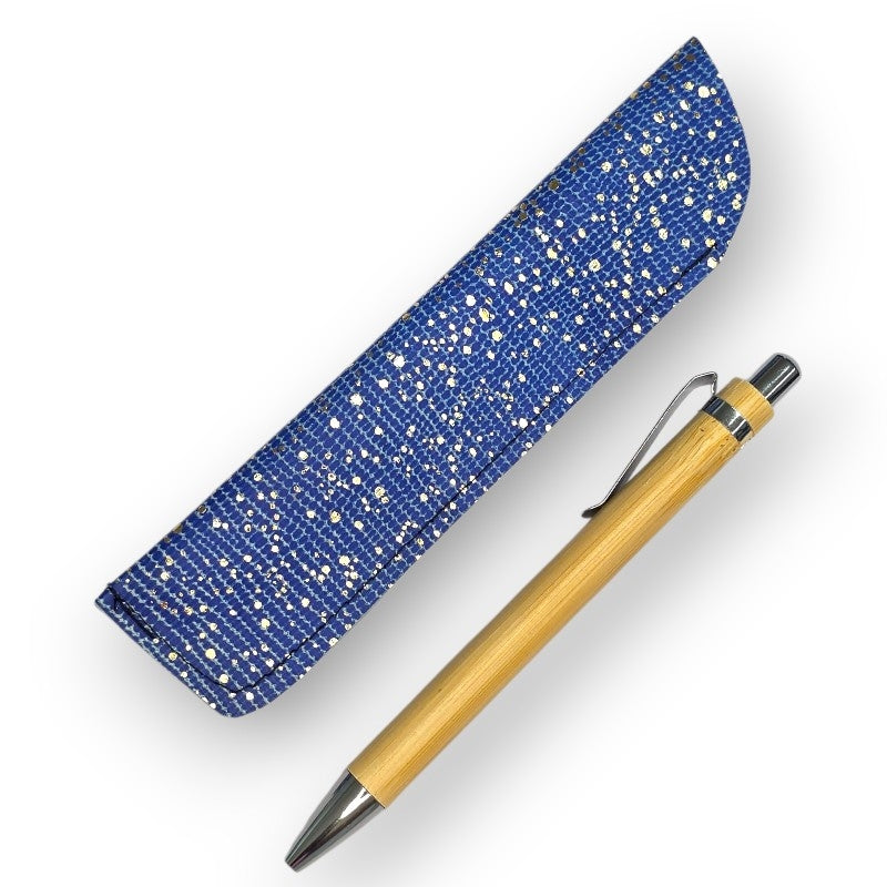 SET PENNA E PORTAPENNA IN PELLE, PERSONALIZZABILI. VARIANTE BLU E ORO