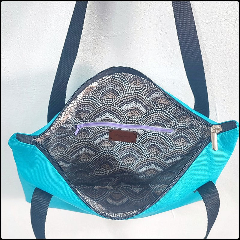 BORSA GRANDE IN TESSUTO IMPERMEABILE